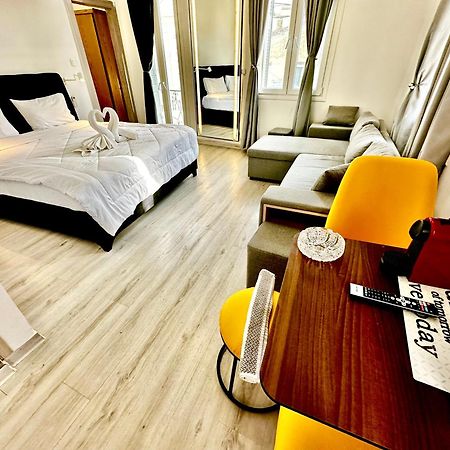 Travelers Luxury Suites, Studios & Apartments Corfu  Eksteriør bilde