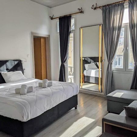 Travelers Luxury Suites, Studios & Apartments Corfu  Eksteriør bilde