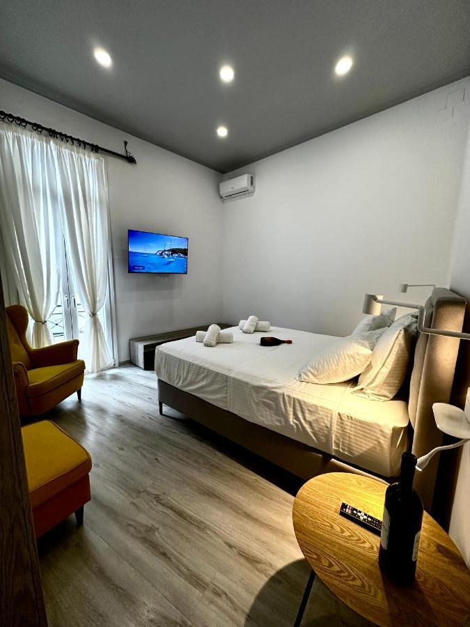 Travelers Luxury Suites, Studios & Apartments Corfu  Eksteriør bilde