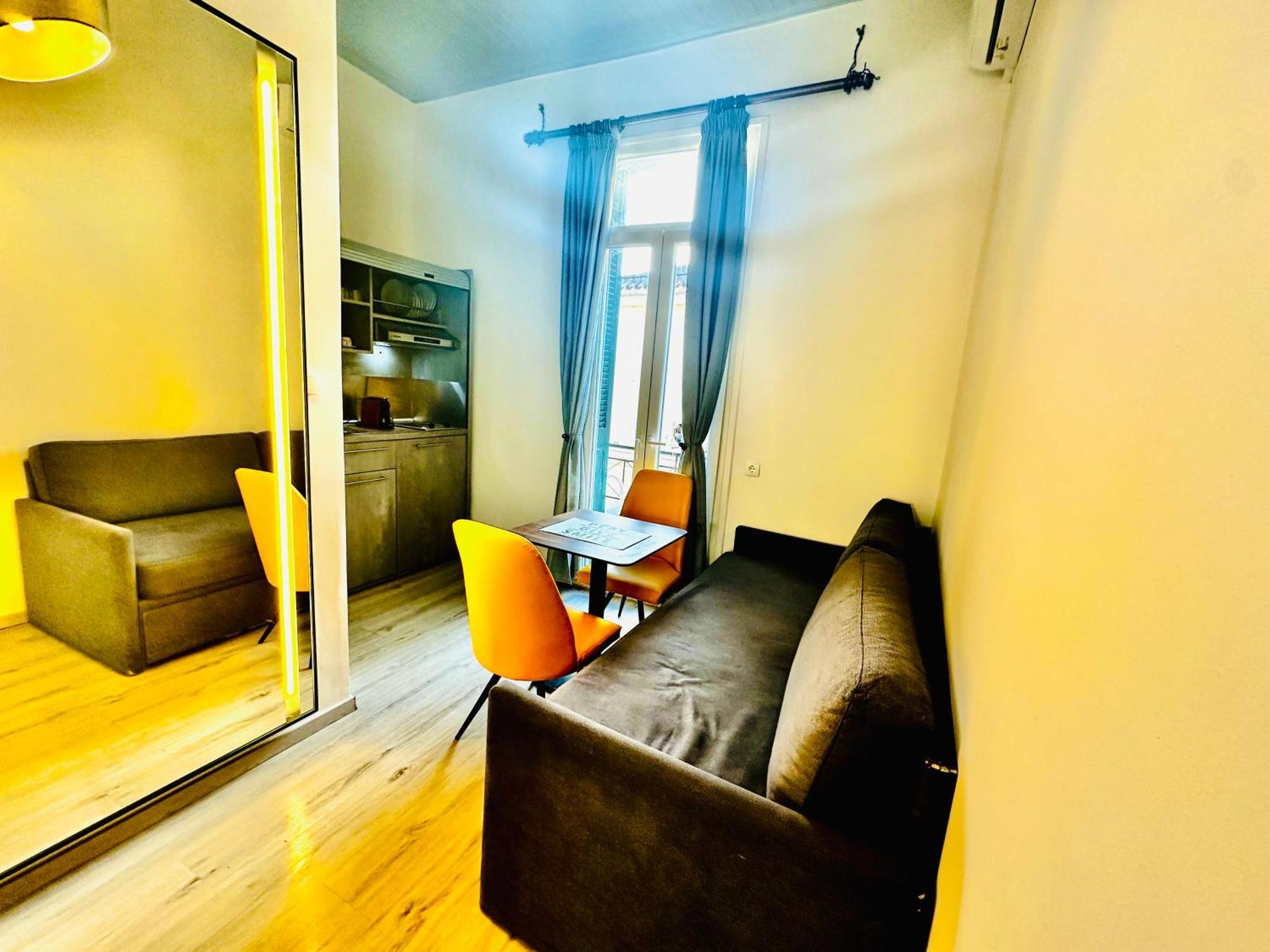 Travelers Luxury Suites, Studios & Apartments Corfu  Eksteriør bilde
